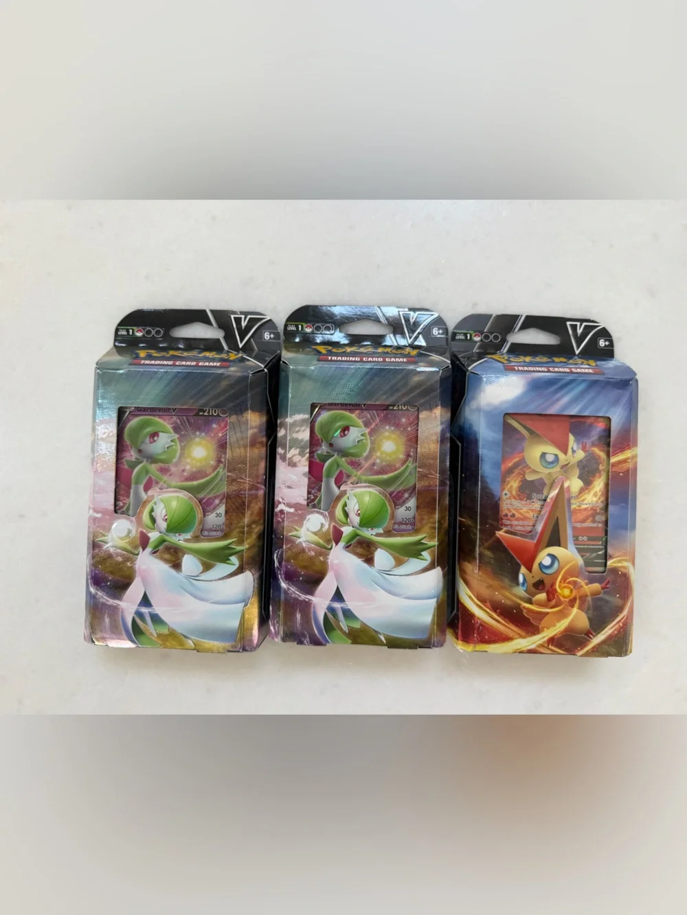 Pokémon Trading Card Game V Tin - Gardevoir & Victini Artwork (Set of 3)—NWT